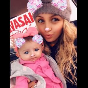 Meet your Posher, Selena